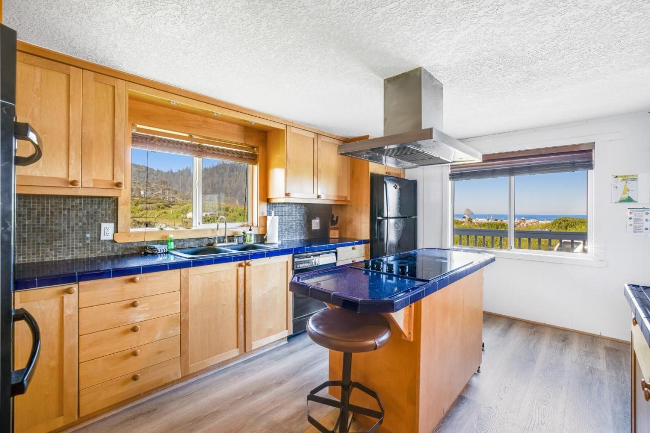 Cape Meares Beach Getaway Esterno foto